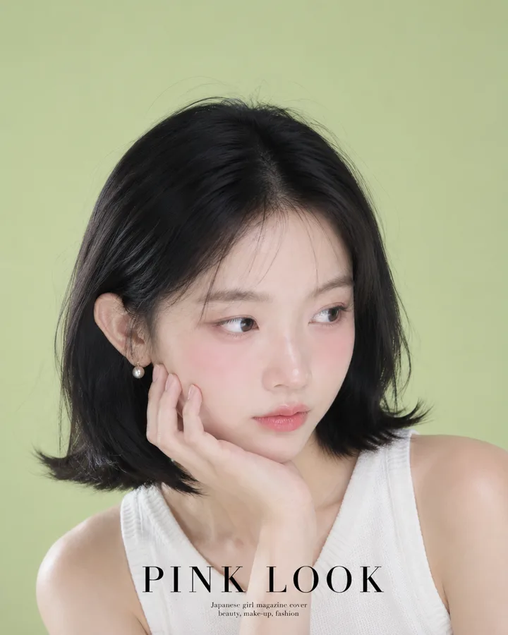 AI 写真 · 绿色编辑肖像